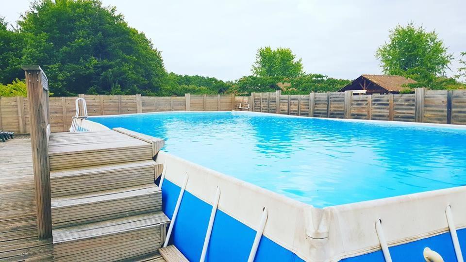 Camping Familial Les Chalets D'Uza Zewnętrze zdjęcie